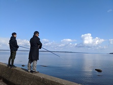 能登島で高橋くんと釣り