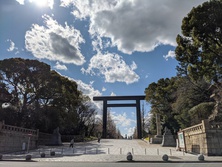 靖国神社（やすくにじんじゃ）・YASUKUNI JINJA（SHINTO SHRINE）