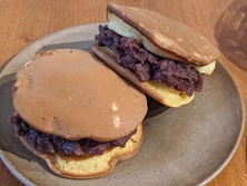 どらやき・ドラヤキ・どら焼き・ドラ焼き・銅鑼焼き・dorayaki