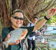 ベトナムの釣り堀で釣れた魚は!?