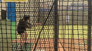 バッティングセンター・Batting center