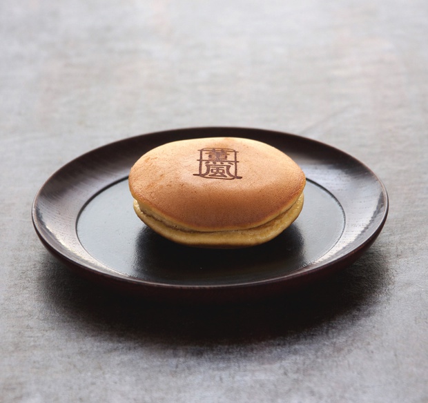 どらやき ドラヤキ どら焼き ドラ焼き 銅鑼焼き Dorayaki ブログ 酢飯屋 文京区水道 江戸川橋にある寿司 カフェ ギャラリーの複合店