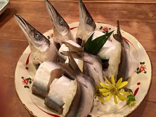 カマスの姿寿司(かますのすがたずし)